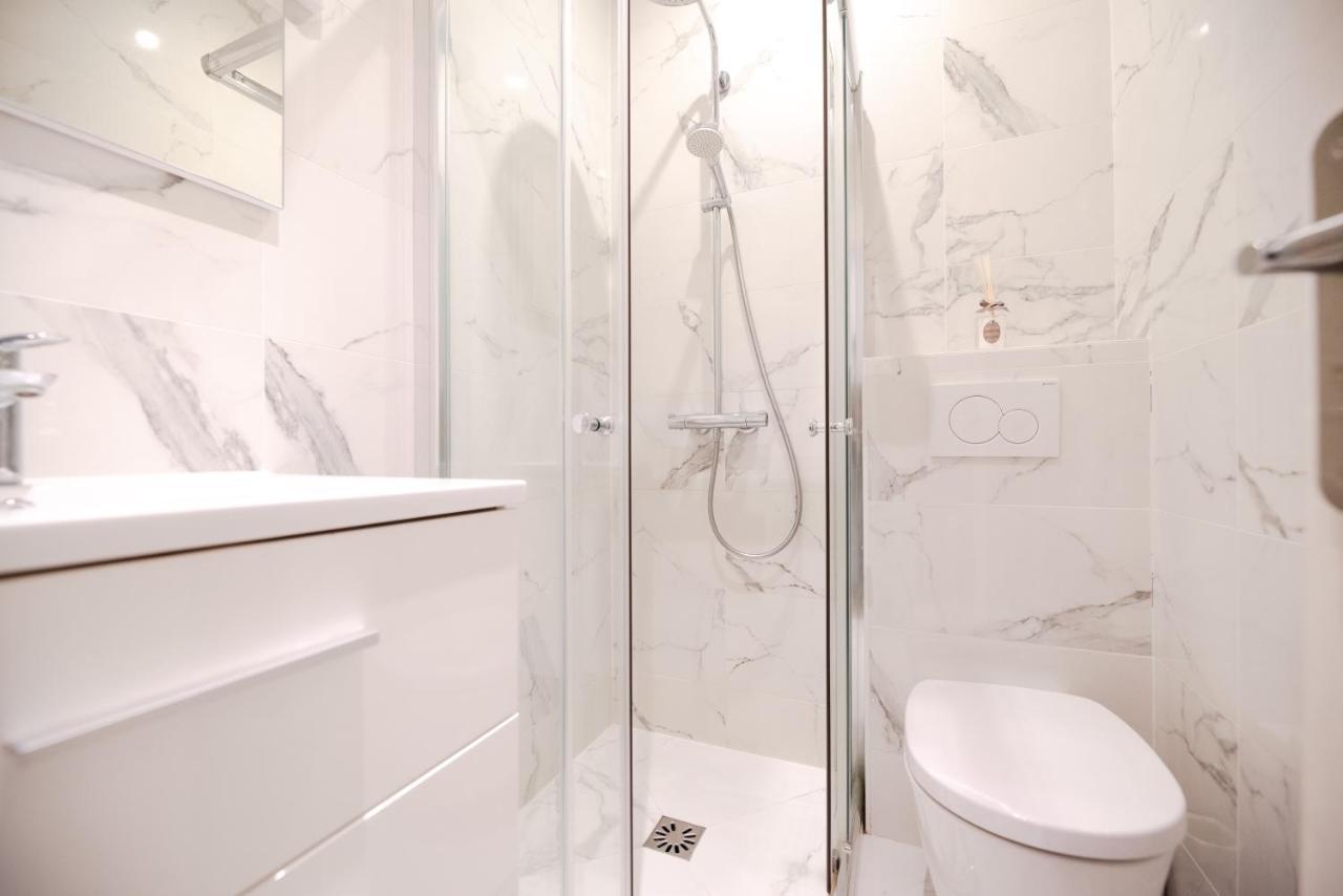 פריז Beautiful Apartments In Le "Haut Marais" מראה חיצוני תמונה